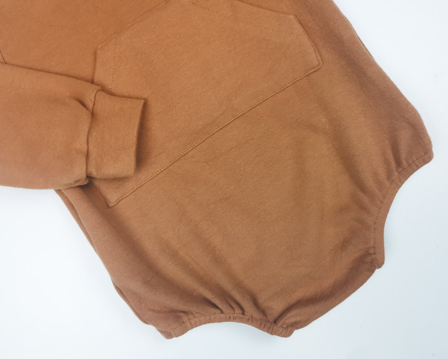 Emil romper karamell